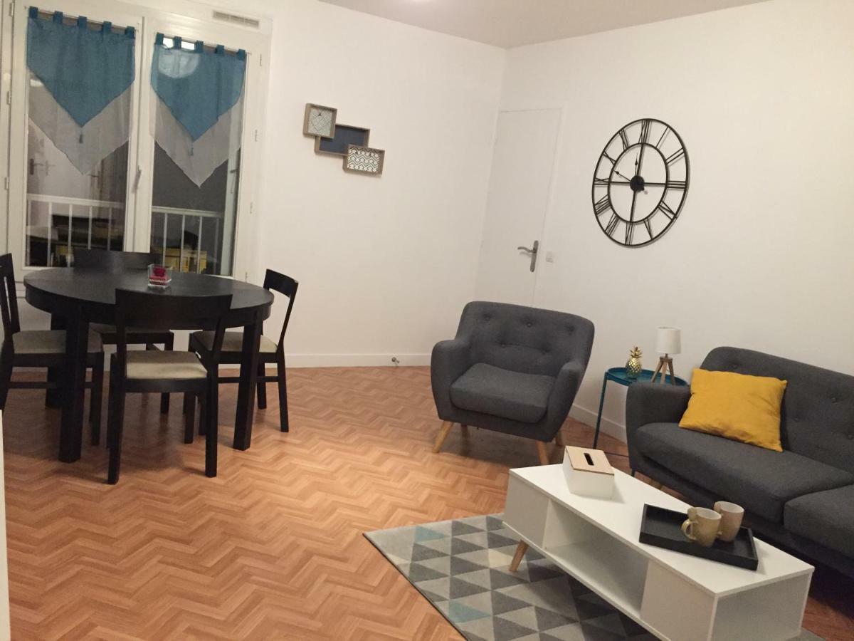 Appartement Le Grand Parc Chateauroux Luaran gambar