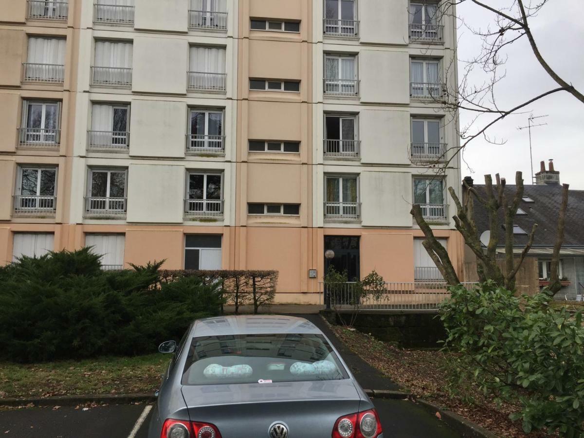 Appartement Le Grand Parc Chateauroux Luaran gambar